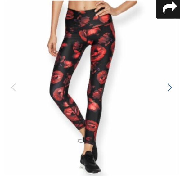 Victoria’s Secret - Victoria Sport Ladies Size M Leggings - Black & Coral Floral - Picture 10 of 13